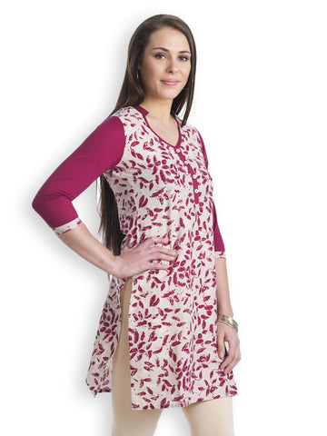 499 Women White &amp; Red Printed Kurta
