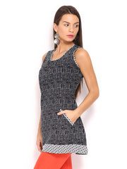 Anouk Women Black &amp; White Printed Tunic