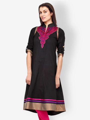 Aujjessa Women Black Embroidered Kurta