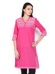 Aurelia Women Pink Kurta