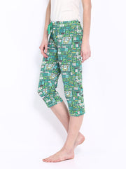 Bwitch Women Green &amp; White Printed Capris
