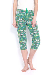 Bwitch Women Green &amp; White Printed Capris