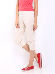 Cottinfab Women Off-White Capris