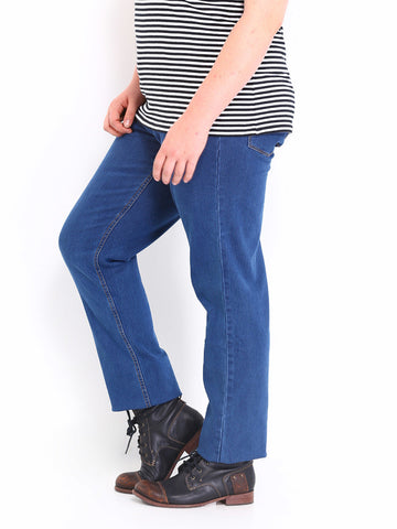 Curvy by Roadster Women Blue Curvy Fit Jeans