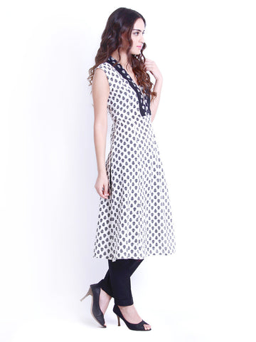 D&amp;S Women White Printed Kurta