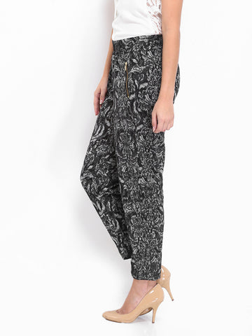 DressBerry Women Black &amp; Grey Printed Trousers