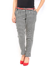 DressBerry Women Black &amp; White Trousers