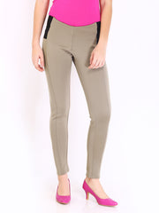 DressBerry Women Khaki Treggings