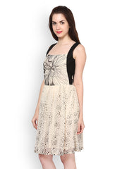 Eavan Off-White &amp; Black Printed Fit &amp; Flare Dress