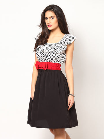 Eavan Black &amp; White Printed Fit &amp; Flare Dress