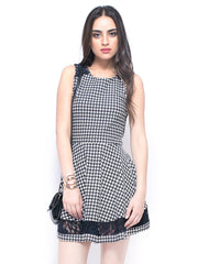 FabAlley Black &amp; White Houndstooth Print Skater Dress