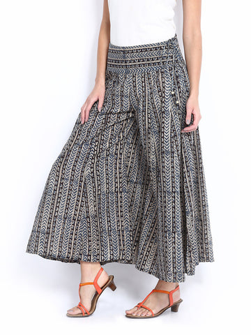 Fabindia Women Blue &amp; Grey Printed Palazzo Pants