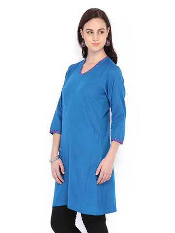 Fabindia Women Blue Embroidered Kurta