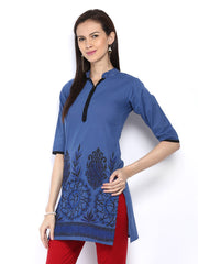 Fabnesia Women Blue &amp; Black Printed Kurta