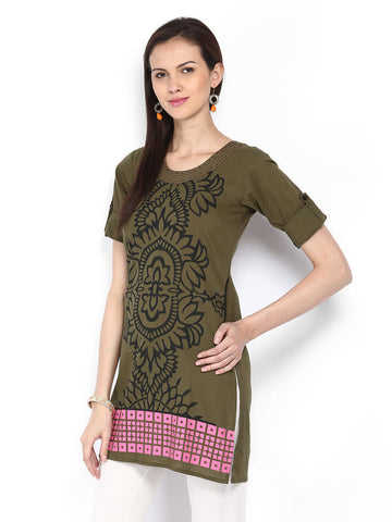 Fabnesia Women Green Printed Kurta