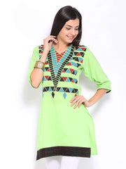 Fabnesia Women Green Printed Kurta