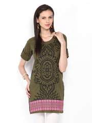 Fabnesia Women Green Printed Kurta
