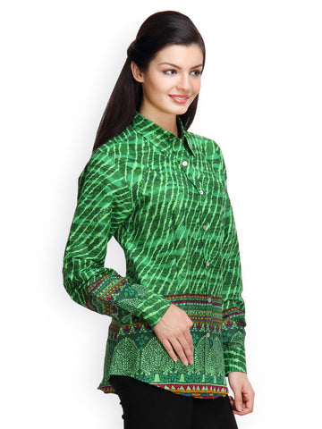 Famous by Payal Kapoor Women Green Printed Shirt