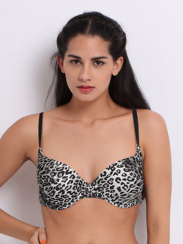 Hanes White &amp; Black Fashion Underwire Bra G615