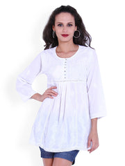 Indi Dori Women White Embroidered Kurti
