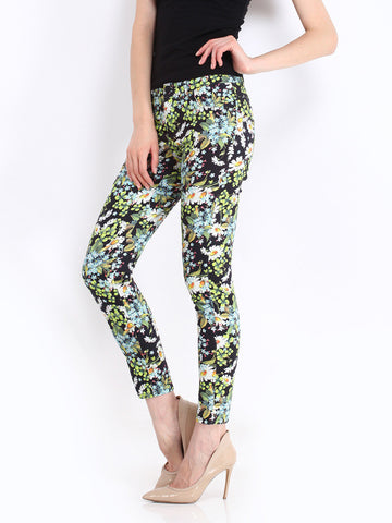 Inmark Women Black Floral Print Slim Fit Trousers