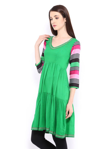 Jugnu Women Green Kurta