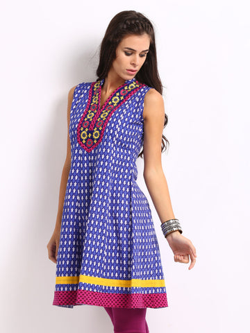 Kyla F Women Blue &amp; White Printed Kurta