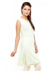 Kyla F Women Green Printed Kurta