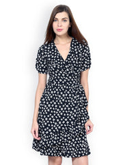 L ELEGANTAE Black &amp; White Printed Tailored Dress