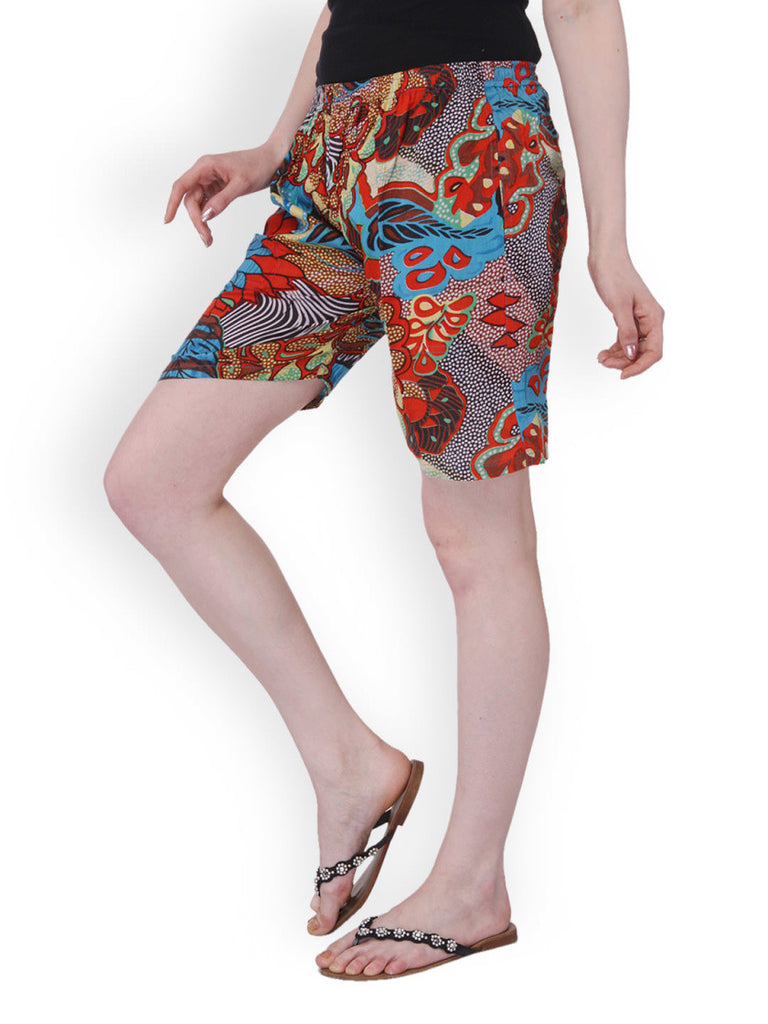 Lavennder Women Multi-Coloured Printed Shorts