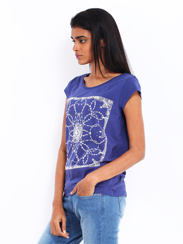 Levis Women Navy Printed T-shirt