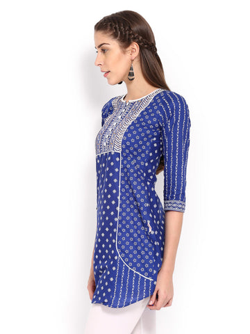 Lovely Lady Blue &amp; White Printed Kurta