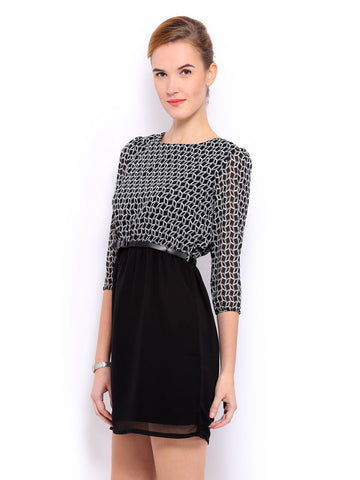 Mast &amp; Harbour Black &amp; White Printed Lyla Tailored Dress