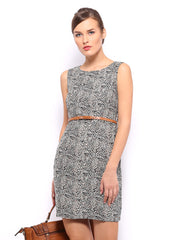 Mast &amp; Harbour Off-White &amp; Black Printed Shift Dress