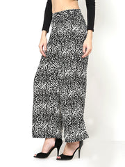 Meira Women Black &amp; White Printed Palazzo Pants