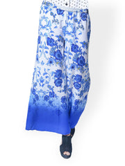 Meira Women Blue &amp; White Floral Print Palazzo Trousers