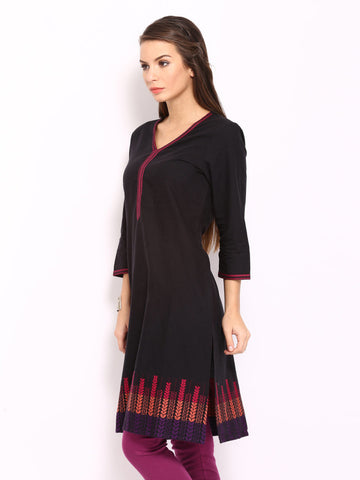 Melange by Lifestyle Women Black Kurta