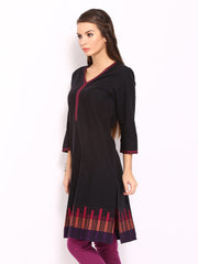 Melange by Lifestyle Women Black Kurta