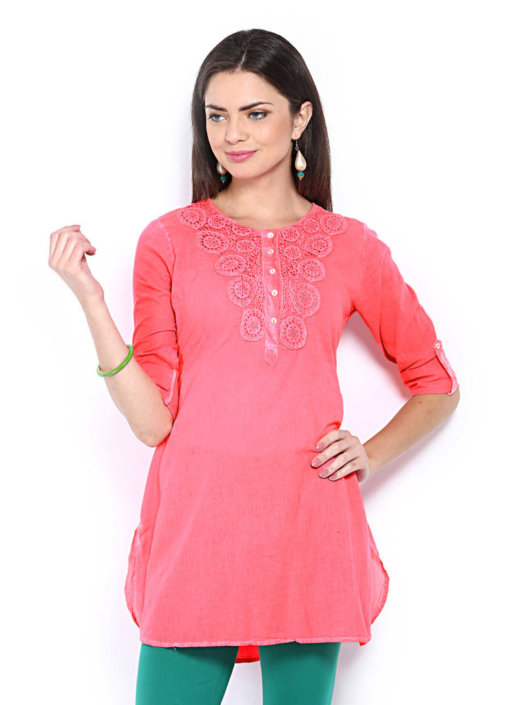 Buy online Peach Rayon Straight Kurti from Kurta Kurtis for Women by  Highlight Fashion Export for ₹499 at 75% off | 2024 Limeroad.com