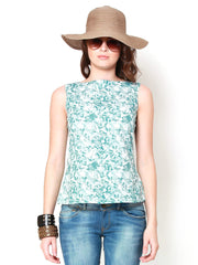 Pehraan Women White &amp; Green Printed Kurti