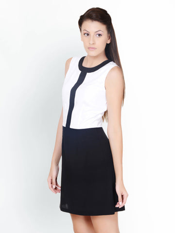 Pera Doce White &amp; Black Tailored Dress