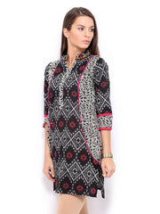 Rain &amp; Rainbow Women Black Printed Kurta