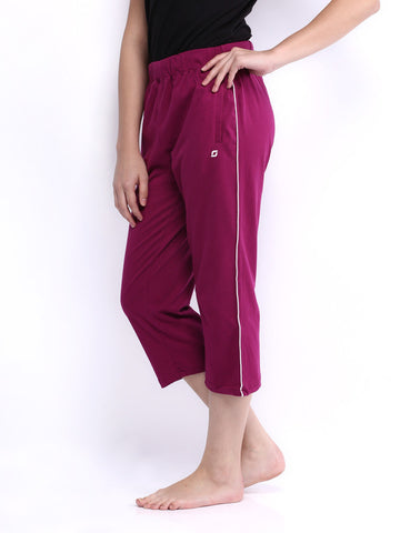 SDL by Sweet Dreams Women Magenta Lounge Capris F-LLC-1153A