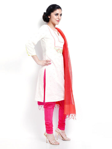 SIA Fashion Women Off-White &amp; Pink Churidar Kurta With Dupatta