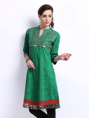 Sattyaa Women Green Anarkali Kurta