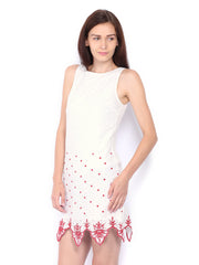 Sbuys White Embroidered Shift Dress