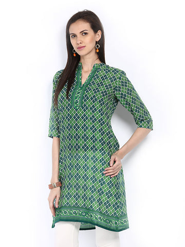 Shree Women Green &amp; White Printed Kurta