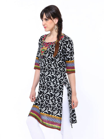 Shree Women Black Printed Kurta