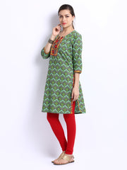 Shree Women Green &amp; Red Churidar Kurta