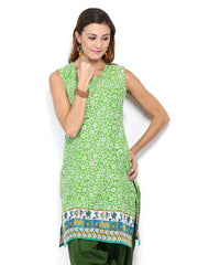 Shree Women Green &amp; White Printed Kurta